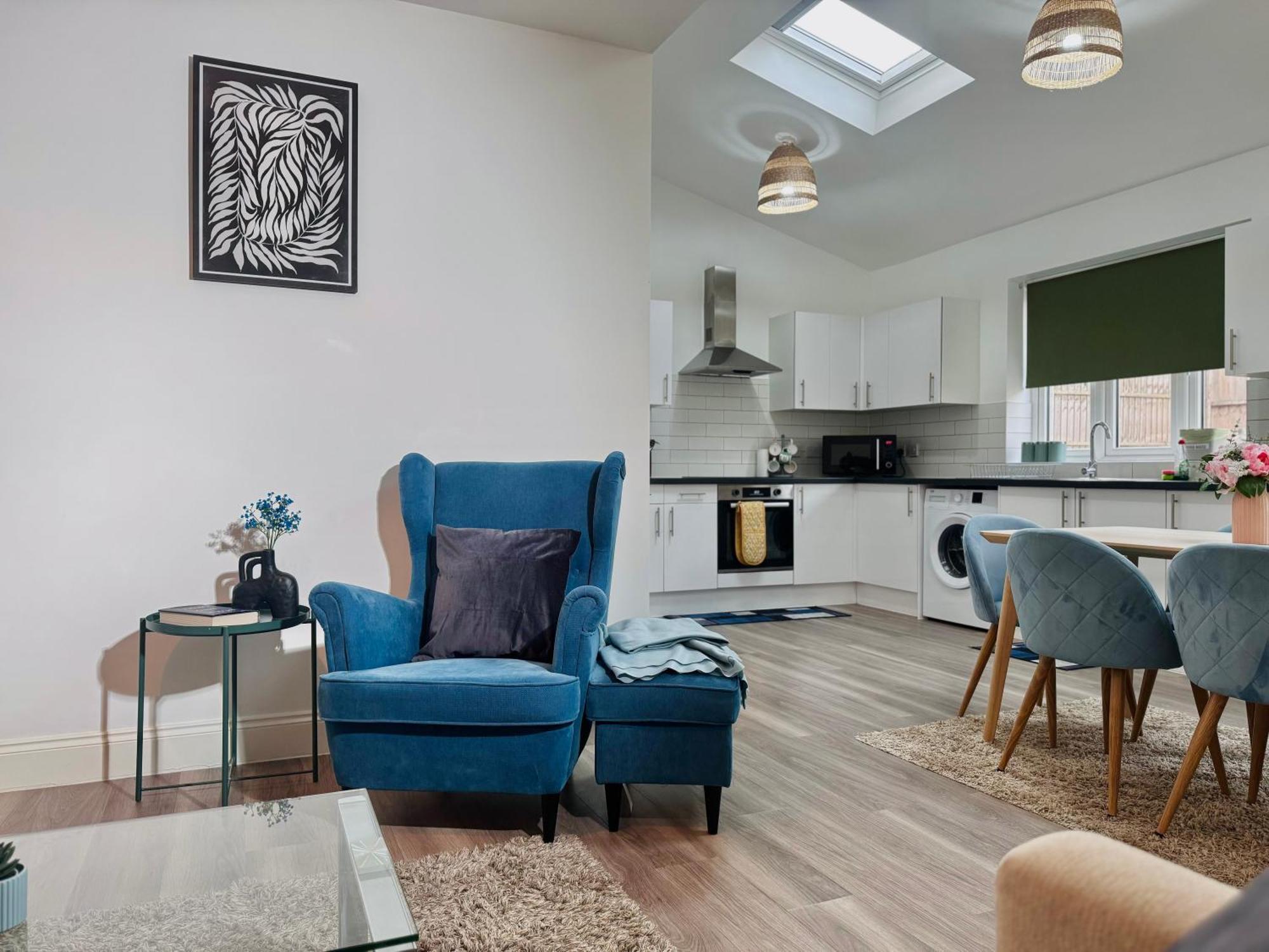 Cosy 1-Bed Flat 30Min To Central London & Parking Экстерьер фото
